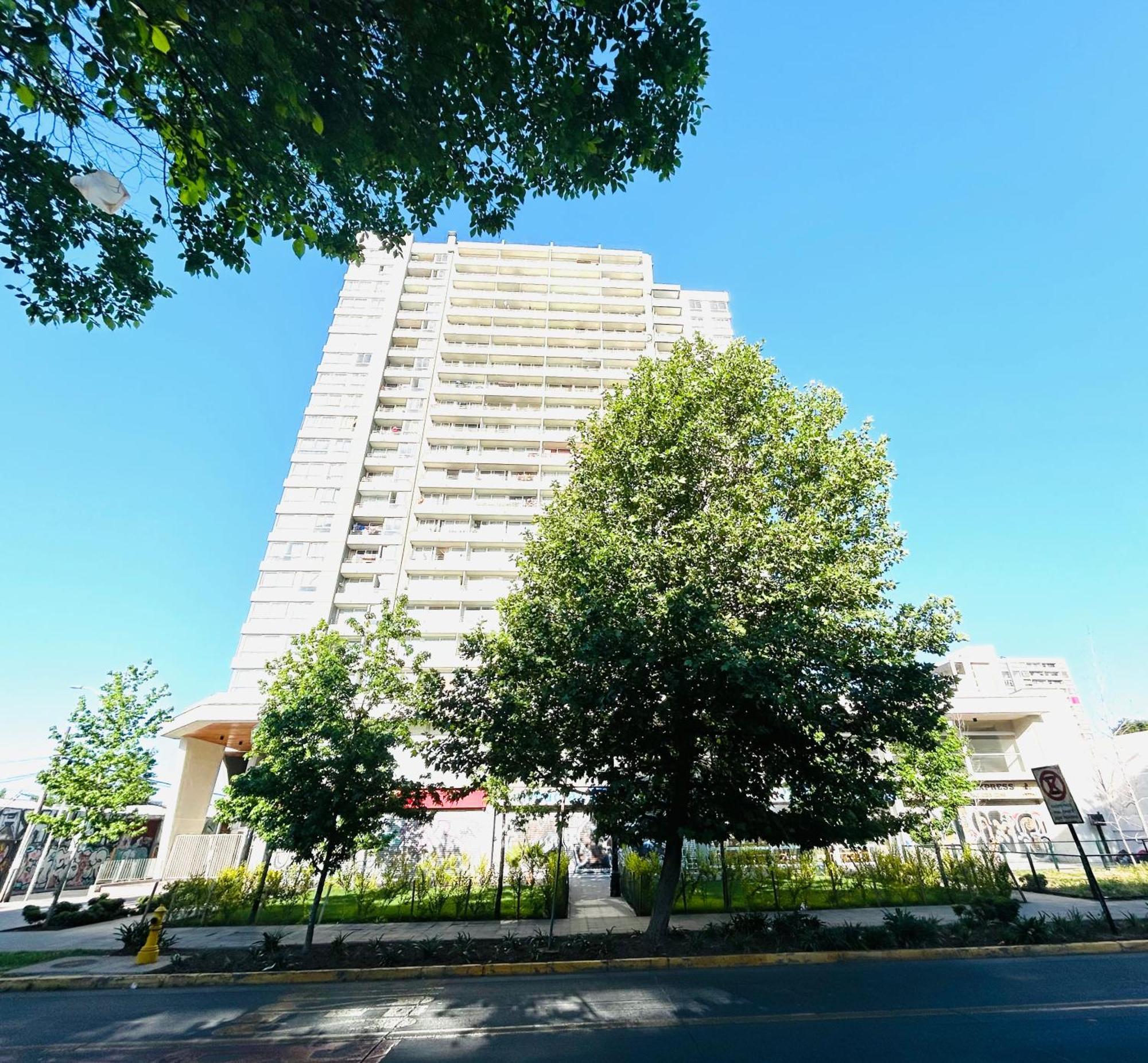 Apartamento 1a1 Metro Matta Hospital San Borja Fantasilandia Gendarmeria Santiago de Chile